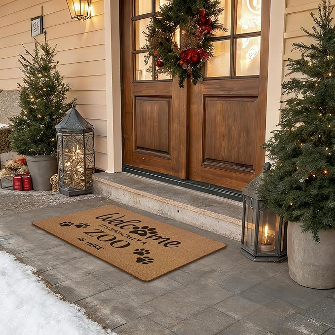 Funny Pet Welcome Door Mats, It's Basically a Zoo in Here Door Mat for Home Outside Entryway, Outdoor Pet Lover Owner Gift, Artificial Coir Doormat Rugs for Patio Kitchen Decor, 17x30 Inch