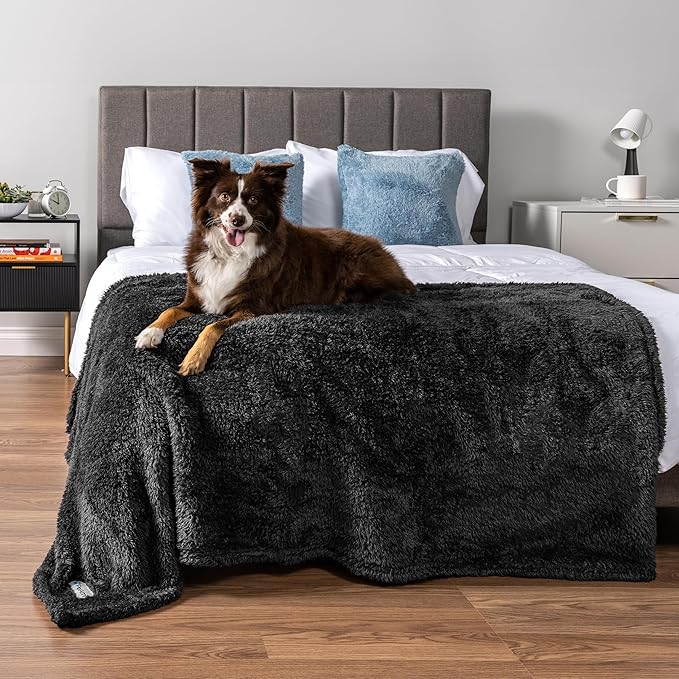 PetAmi Dog Blanket for Large Medium Dogs Black, Fluffy Soft Puppy Blanket, Sherpa Fleece Cat Blanket for Kitten Doggie, Calming Pet Blanket Throw for Bed Washable Sofa Couch Cover, Large 40x60